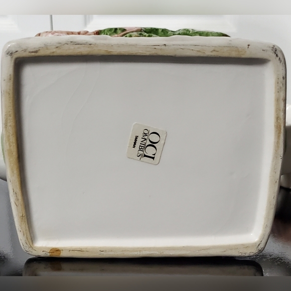 Country Cottage Teapot 🫖 by OCI Omnibus - Picture 3 of 16